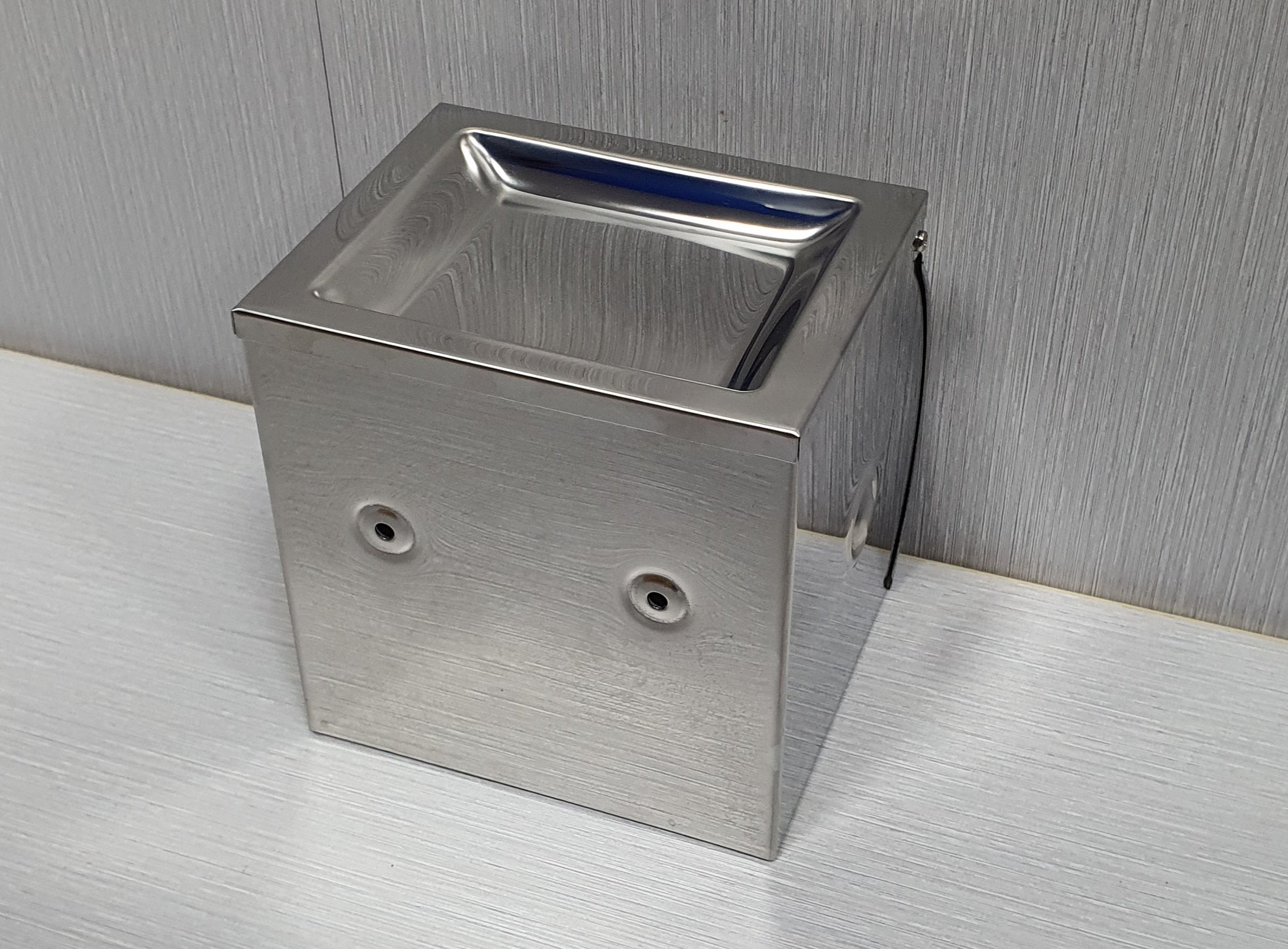Thiết bị vệ sinh Beuer